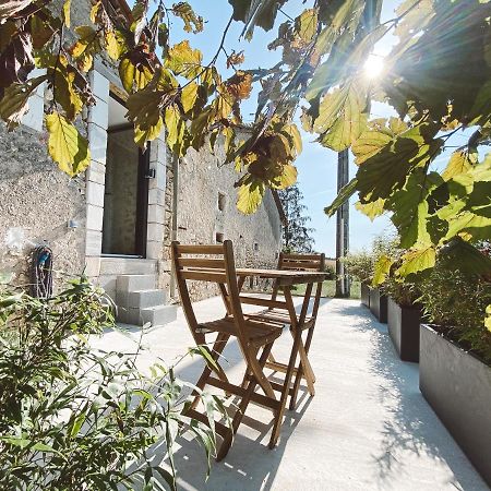 *NEW* La Parenthèse : joli studio avec terrasse Valeuil Extérieur photo