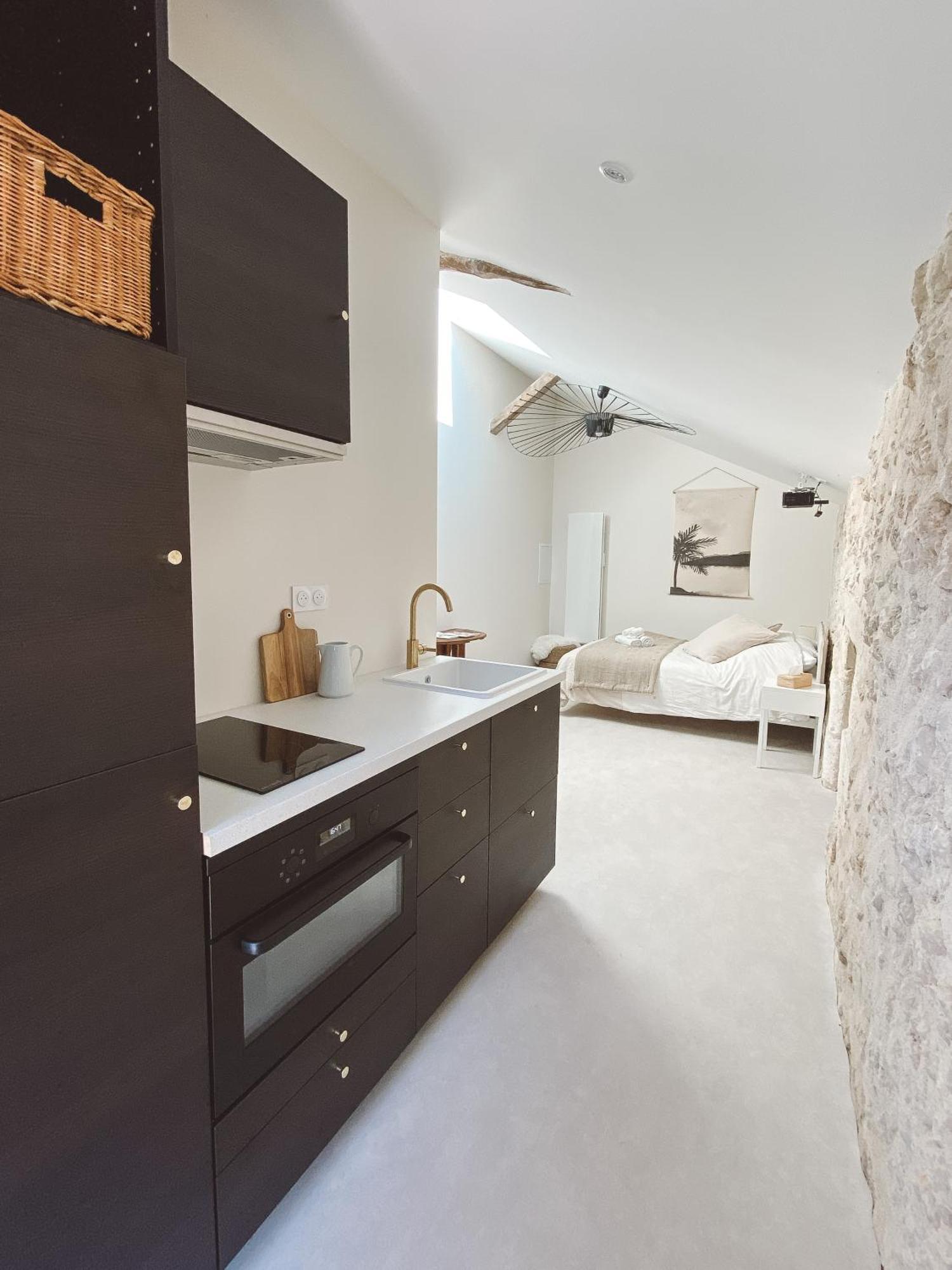 *NEW* La Parenthèse : joli studio avec terrasse Valeuil Extérieur photo