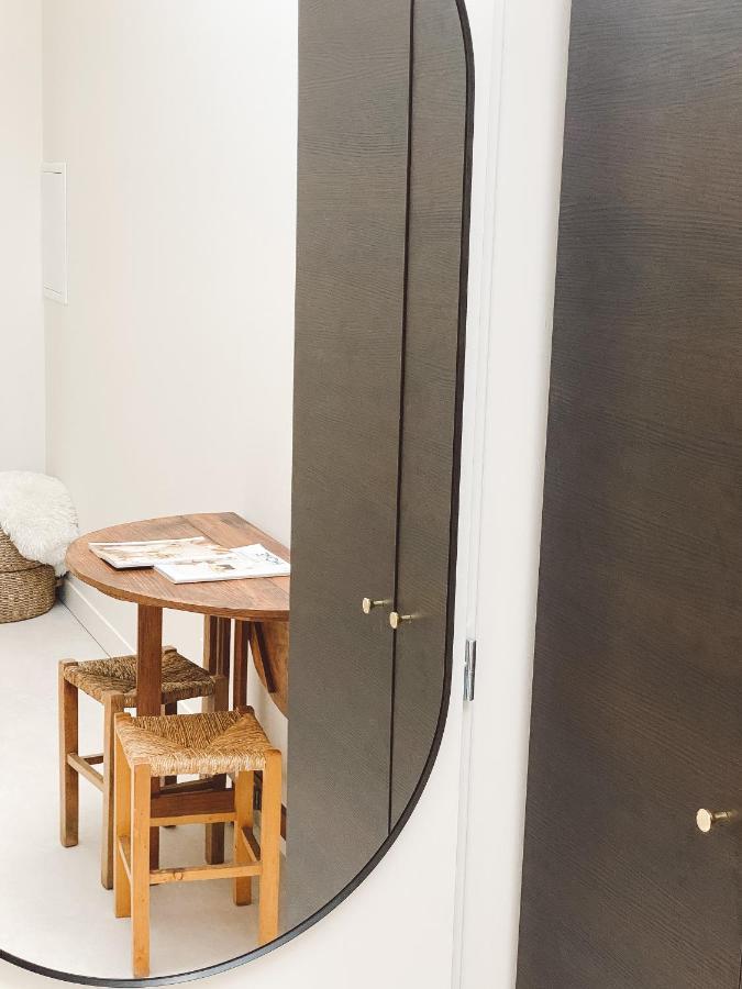 *NEW* La Parenthèse : joli studio avec terrasse Valeuil Extérieur photo